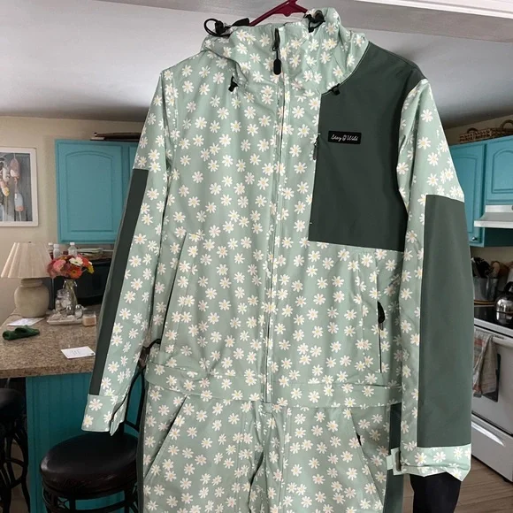 Insulated Freedom Suit by airblaster